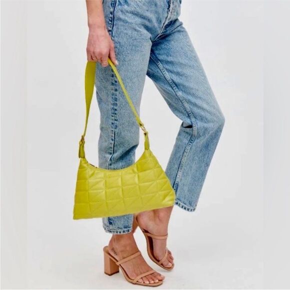 NWT Urban Expressions Bodhi Quilted Vegan Leather Shoulder Purse Bag in Citron - Picture 2 of 14